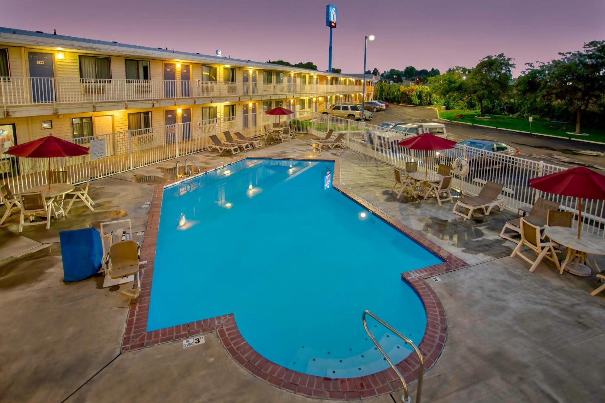 Motel 6-Richland, Wa - Kennewick Eksteriør billede